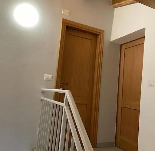 Tatil Evi Con Camino Nel Borgo Del Castello *