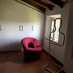 Con Camino Nel Borgo Del Castello 度假居 *