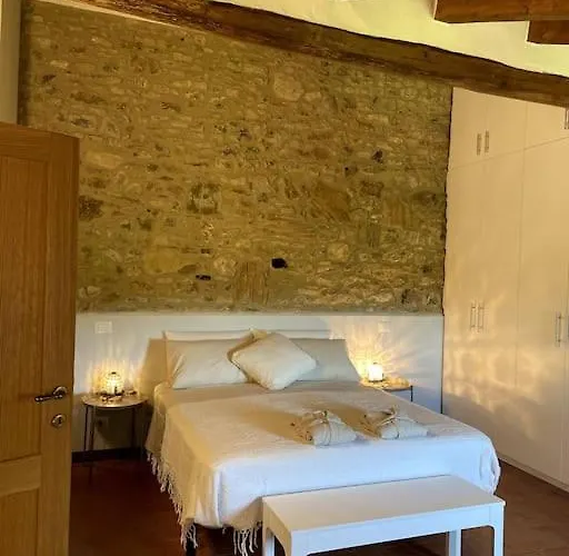 Con Camino Nel Borgo Del Castello * Albinea